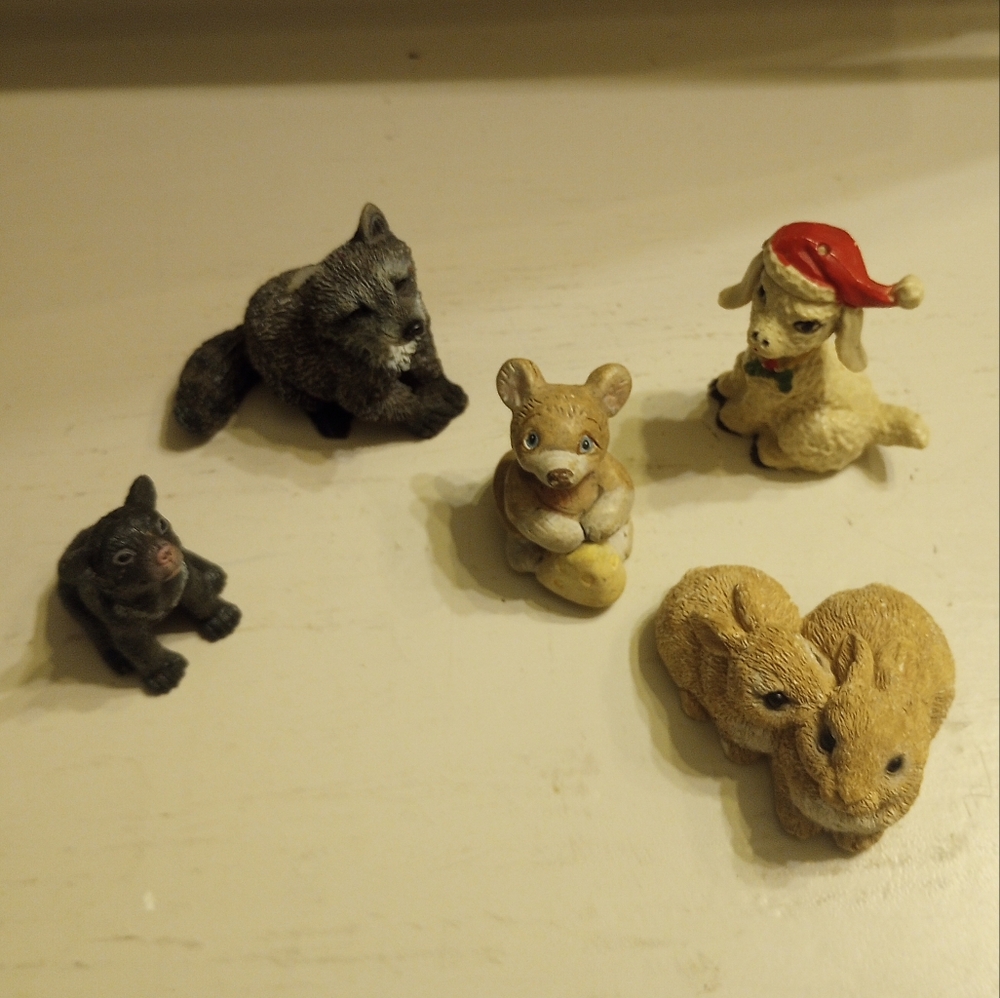Vintage Bundle Of Ceramic/Resin Small Wildlife Figurines